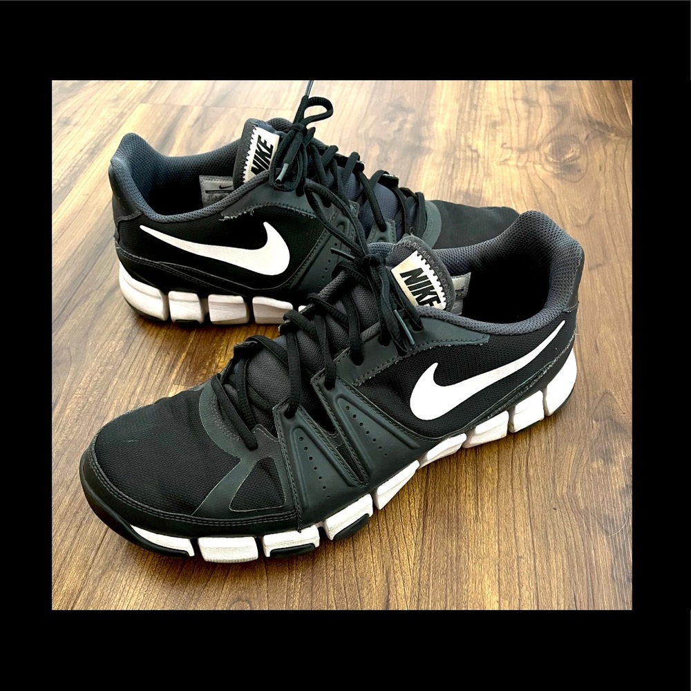 Men’s Nike Sneakers